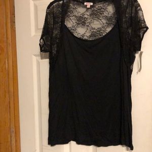 4/20 tshirt with lace